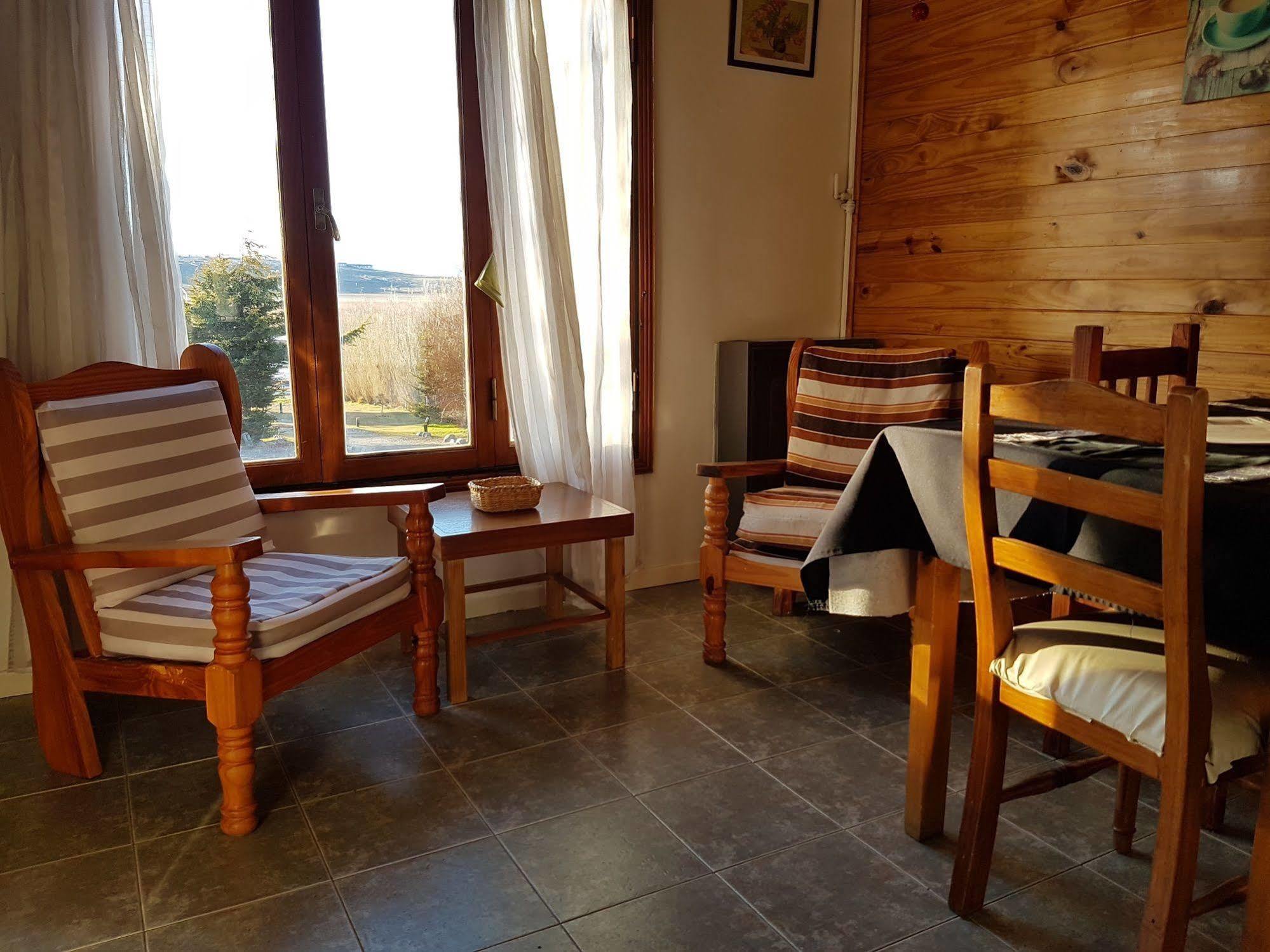 Cabanas Normana Inn El Calafate Ngoại thất bức ảnh