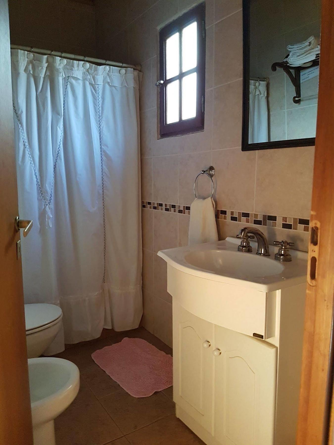 Cabanas Normana Inn El Calafate Ngoại thất bức ảnh
